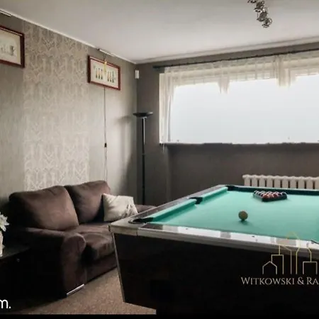 I Parking W Poznaniu Πανσιόν Πόζναν